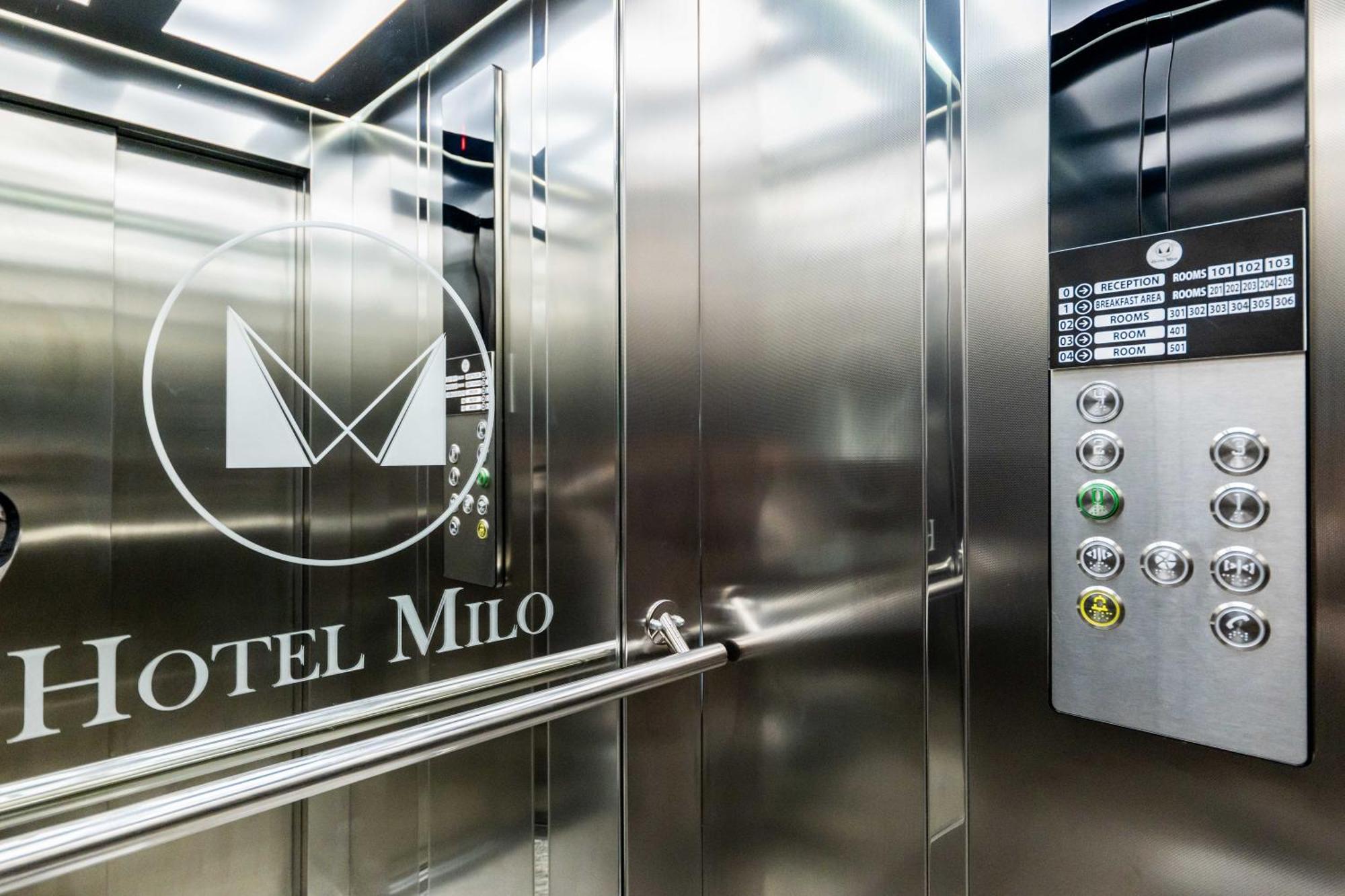 Hotel Milo Ксаміл Екстер'єр фото